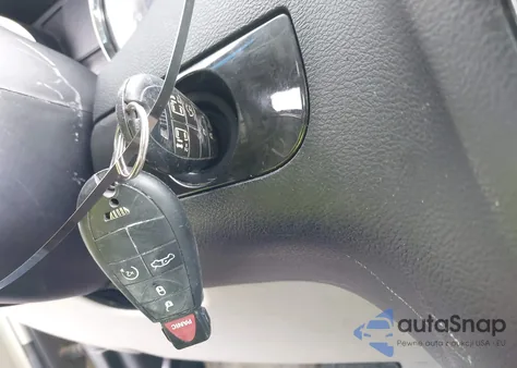 2014 Dodge Grand Caravan Sxt z USA, uszkodzony, nr VIN 2C4RDGCG0ER121556